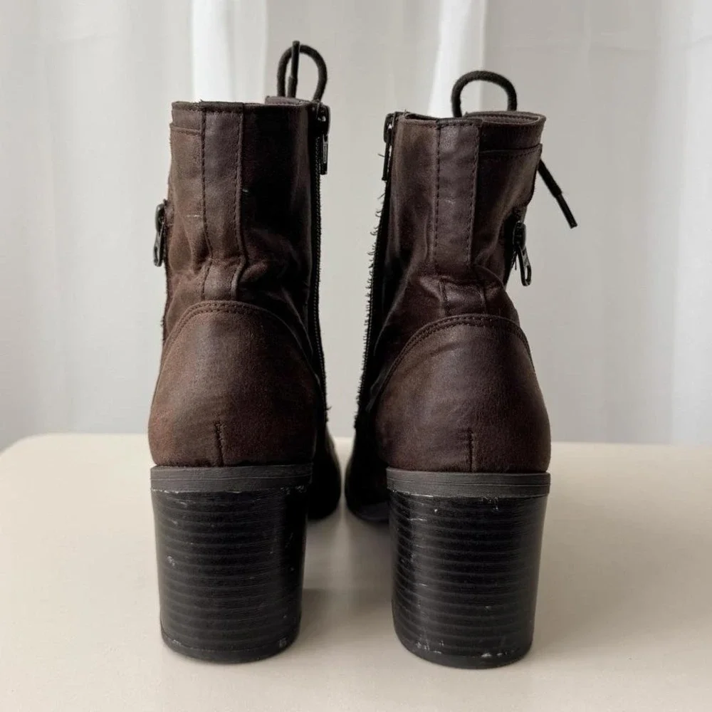 White Mountain‎ Brown Lace Up Ankle Boots Chunky Heel Combat Style Booties 9